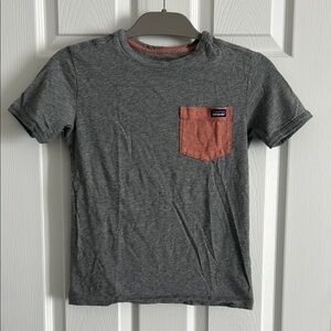 Patagonia Gray Kids short sleeve Shirt with Rust Pocket